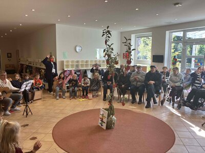 Foto des Albums: Besuch der Tagesgäste St. Josef