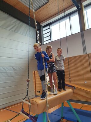 Foto des Albums: Bewegungstag 2022 an der Grundschule Hollstadt-Wollbach