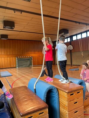 Foto des Albums: Bewegungstag 2022 an der Grundschule Hollstadt-Wollbach