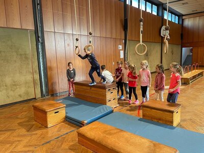 Foto des Albums: Bewegungstag 2022 an der Grundschule Hollstadt-Wollbach