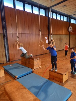 Foto des Albums: Bewegungstag 2022 an der Grundschule Hollstadt-Wollbach
