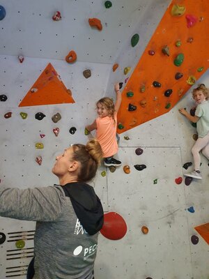 Foto des Albums: Bewegungstag 2022 an der Grundschule Hollstadt-Wollbach