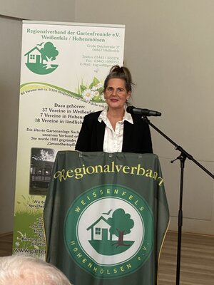 Elke Simon-Kuch  (Bild vergr&ouml;&szlig;ern)