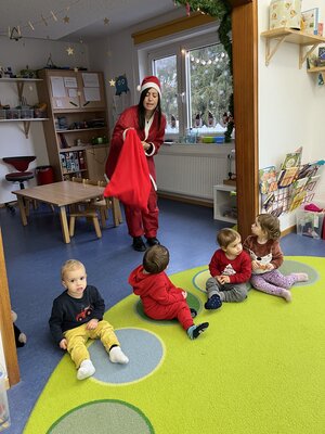 Foto des Albums: Der Nikolaus war in der Kindergruppe