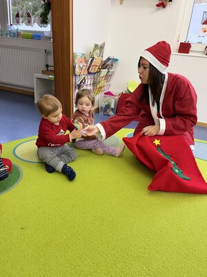Foto des Albums: Der Nikolaus war in der Kindergruppe