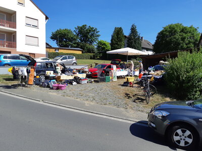 Foto des Albums: Flohmarkt in den Bettendorfer Höfen