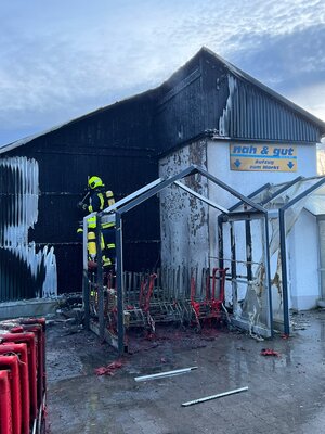 Foto des Albums: Brand 4 - Einkaufsmarkt brennt 01/23