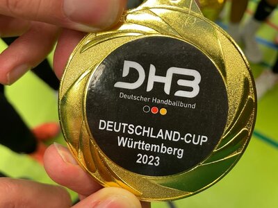 Der verdiente Lohn: die Goldmedaille des Deutschland-Cups 2023. Quelle: HVS 