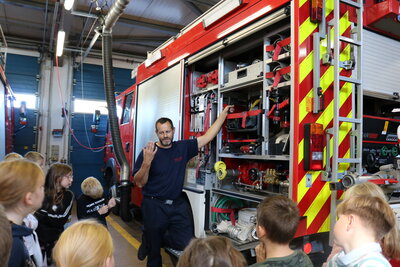 Foto des Albums: Besuch bei der Feuerwehr