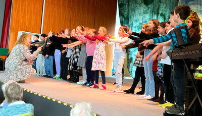 Foto des Albums: Frühlingskonzert der GS Röddenberg mit der Kreismusikschule