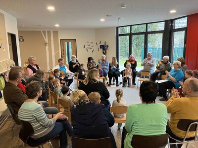 Foto des Albums: Grosselternnachmittag Käfergruppe