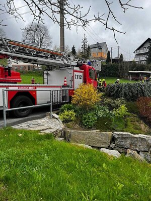 Foto des Albums: Brand Mittel - Schornsteinbrand 04/23