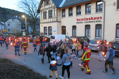Foto des Albums: Fackelzug zum Vorabend 1. Mai