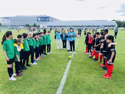 Vor Spiel 1 (Endergebnis 1:0) 