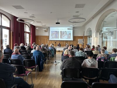 Foto des Albums: Einwohnerversammlung