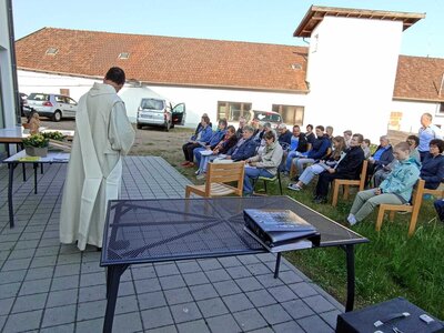 Foto des Albums: Stammtisch Gottesdienst in Harrling