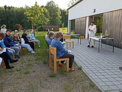 Foto des Albums: Stammtisch Gottesdienst in Harrling