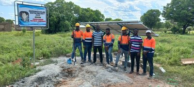 Foto des Albums: Wieder ein neuer Brunnen in Ghana gebaut.