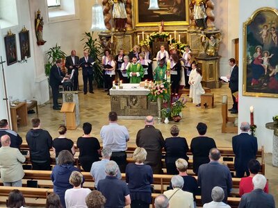 Foto des Albums: Gottesdienst in Harrling mit modernem geistlichen Liedgut