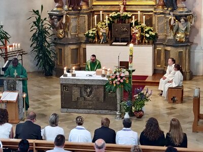 Foto des Albums: Gottesdienst in Harrling mit modernem geistlichen Liedgut