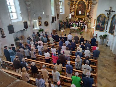 Foto des Albums: Gottesdienst in Harrling mit modernem geistlichen Liedgut
