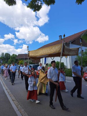 Foto des Albums: Pfarrfest auf Schloss Altrandsberg