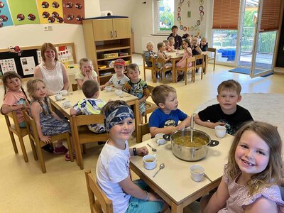 Foto des Albums: Bildung am Hochbeet