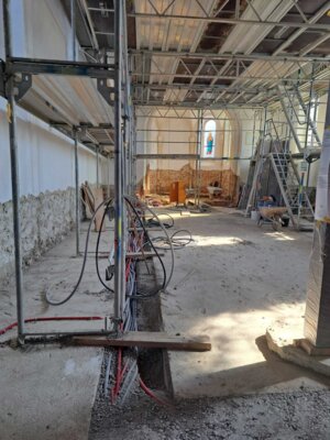 Foto des Albums: weitere Bilder zur Kirchenrenovierung in Zandt