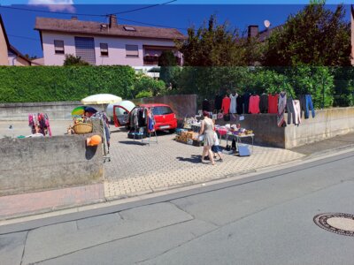 Foto des Albums: Sommerflohmarkt 2023 mit reichlich Sonnenschein und „rundem Ergebnis“