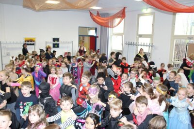 Foto des Albums: Fasching an der Grundschule 