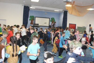 Foto des Albums: Fasching an der Grundschule 