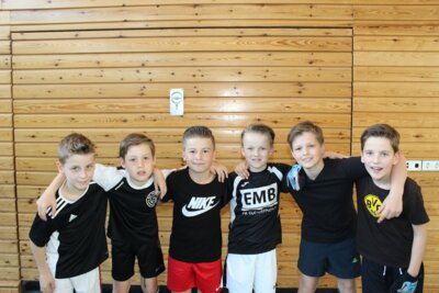 Foto des Albums: Das Schulinterne Fußballtunier 2018