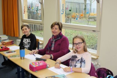 Foto des Albums: Vorlesewettbewerb der dritten und vierten Klassen