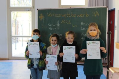 Foto des Albums: Lesewettbewerb der 3. und 4. Klassen im Schuljahr 2021/2022
