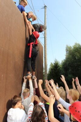 Foto des Albums: Klassenfahrt nach Salem Klassen 6b und 6c
