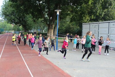 Foto des Albums: Sponsorenlauf und Leseprojekt