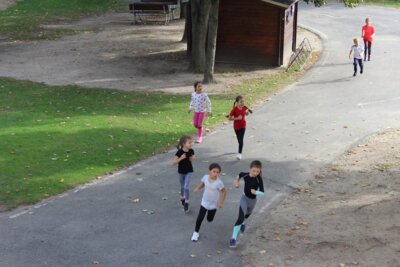 Foto des Albums: Sponsorenlauf und Leseprojekt