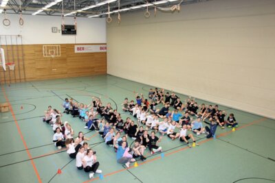 Klasse 6  (Bild vergr&ouml;&szlig;ern)