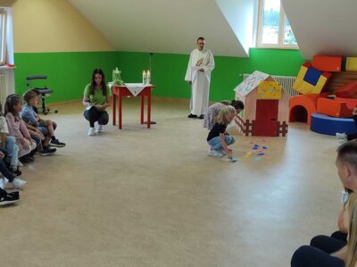 Foto des Albums: Abschluss Gottesdienst der Vorschulkinder im Kindergarten Zandt