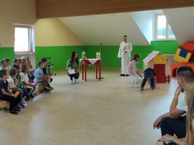 Foto des Albums: Abschluss Gottesdienst der Vorschulkinder im Kindergarten Zandt