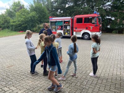 Foto des Albums: Klasse 2 - Feuerwehr