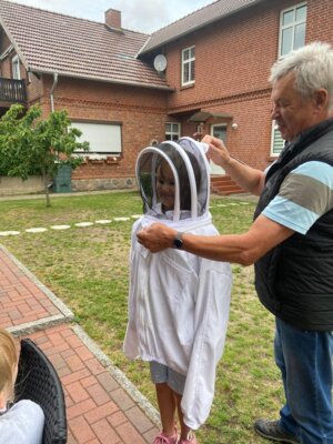 Foto des Albums: Besuch beim Imker