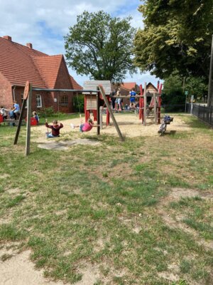 Foto des Albums: Besuch beim Imker