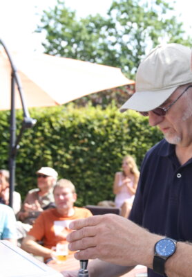 Foto des Albums: Sommer am Fluss  / Frühschoppen