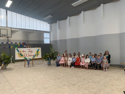 Foto des Albums: Die Juri Gagarin Grundschule schult ein