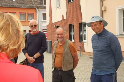 Foto des Albums: Die Bildhauer sind in der Stadt