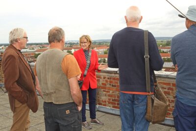 Foto des Albums: Die Bildhauer sind in der Stadt