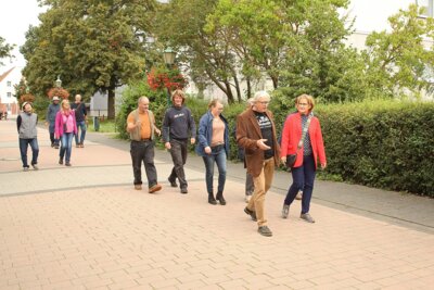 Foto des Albums: Die Bildhauer sind in der Stadt