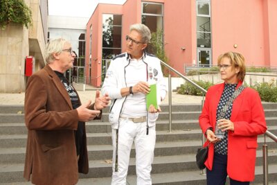 Foto des Albums: Die Bildhauer sind in der Stadt