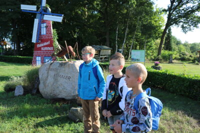 Foto des Albums: Wandertag Klasse 1 und 4